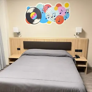 Esperia Hotel